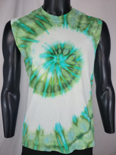 Sleeveless T-shirt