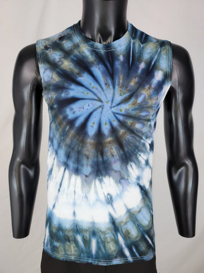 Sleeveless T-shirt