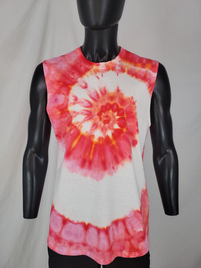 Sleeveless T-shirt
