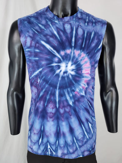 Sleeveless T-shirt