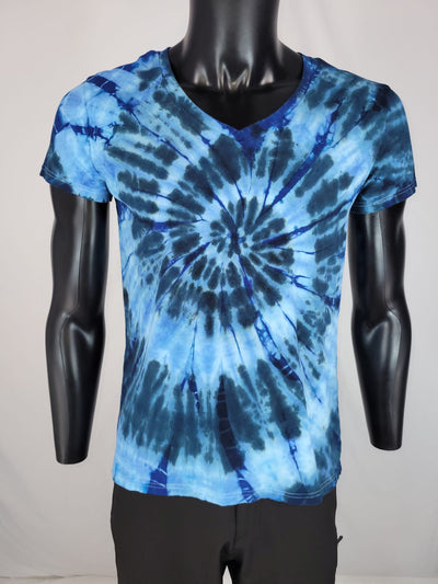 Short sleeve v-neck t-shirt